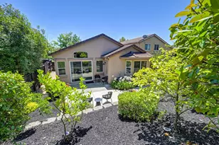 2021 Horseshoe Glen Cir, Folsom, CA 95630 - Photo 45