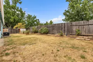 8617 Tiogawoods Dr, Sacramento, CA 95828 - Photo 25