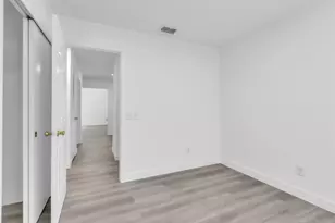 8617 Tiogawoods Dr, Sacramento, CA 95828 - Photo 13