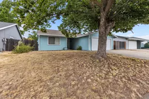 8617 Tiogawoods Dr, Sacramento, CA 95828 - Photo 3