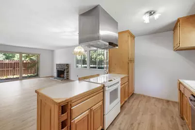 3131 Via Grande, Sacramento, CA 95825 - Photo 9
