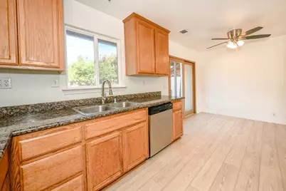 828 Jackson Street, Winters, CA 95694 - Photo 5