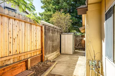 4765 Papaya Drive, Fair Oaks, CA 95628 - Photo 37