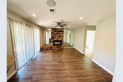 7401 Hollyhock Court, Citrus Heights, CA 95621 - Photo 5