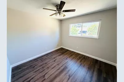 7401 Hollyhock Court, Citrus Heights, CA 95621 - Photo 13