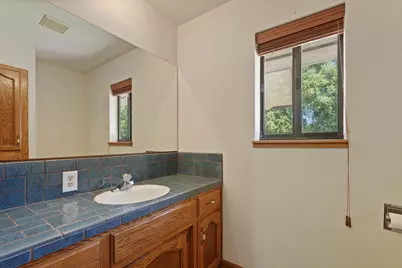 10996 Boessow Road, Galt, CA 95632 - Photo 17