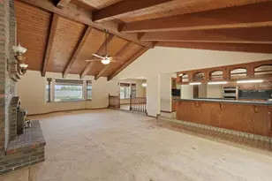 10996 Boessow Rd, Galt, CA 95632 - Photo 9