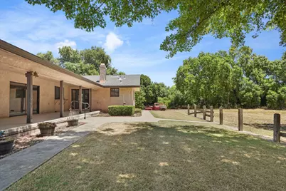 10996 Boessow Road, Galt, CA 95632 - Photo 31