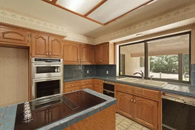 10996 Boessow Road, Galt, CA 95632 - Photo 13