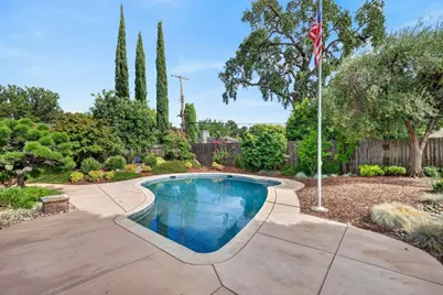 1360 Grant Lane, Sacramento, CA 95822 - Photo 59