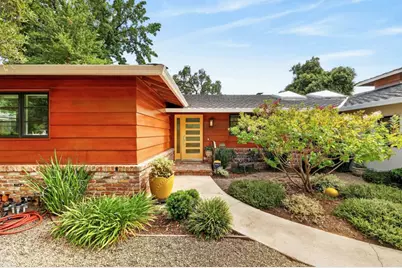 1360 Grant Lane, Sacramento, CA 95822 - Photo 5