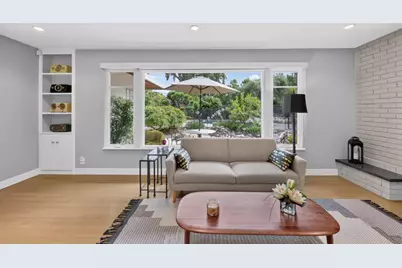 1360 Grant Lane, Sacramento, CA 95822 - Photo 9
