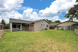 7021 Stanford Oak Dr, Sacramento, CA 95842 - Photo 31
