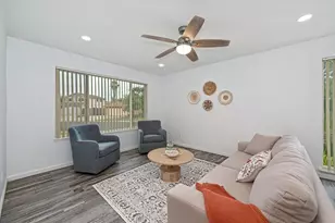 7021 Stanford Oak Dr, Sacramento, CA 95842 - Photo 11