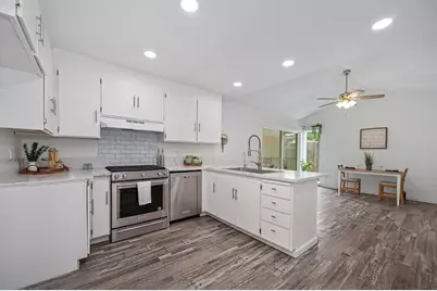 7021 Stanford Oak Drive, Sacramento, CA 95842 - Photo 3