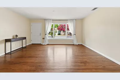 8954 Truman, Elk Grove, CA 95624 - Photo 5