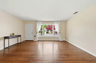 8954 Truman, Elk Grove, CA 95624 - Photo 5