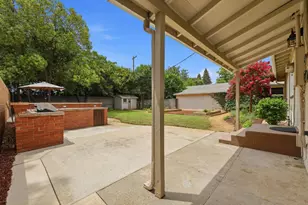 8954 Truman, Elk Grove, CA 95624 - Photo 27