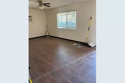 1237 Center Lane, Los Banos, CA 93635 - Photo 3