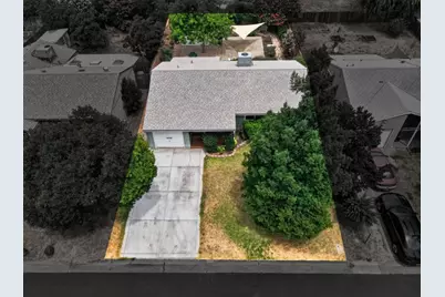 2041 Bowling Green Drive, Sacramento, CA 95825 - Photo 35