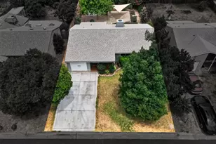 2041 Bowling Green Dr, Sacramento, CA 95825 - Photo 35