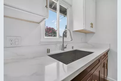 2041 Bowling Green Drive, Sacramento, CA 95825 - Photo 13