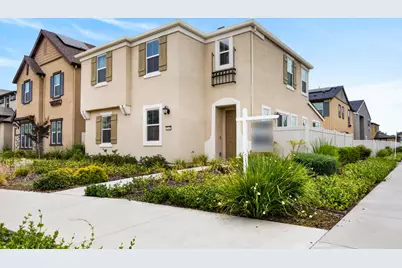 2048 Brave Hawk Loop, Roseville, CA 95747 - Photo 3