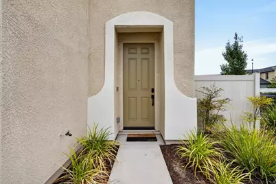 2048 Brave Hawk Loop, Roseville, CA 95747 - Photo 7