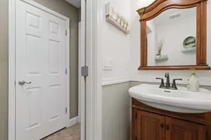 1943 Pinehurst Dr, Yuba City, CA 95993 - Photo 17