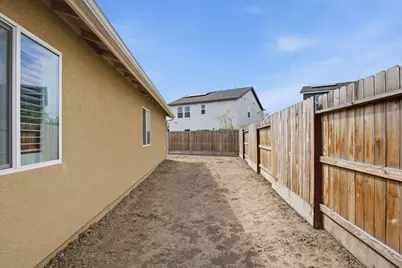 392 Ingraham Court, Los Banos, CA 93635 - Photo 21