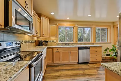 17899 Norlene Way, Grass Valley, CA 95949 - Photo 5