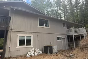 21084 Hilltop Rd, Pine Grove, CA 95665 - Photo 9