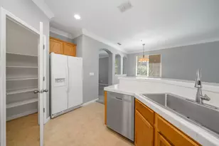 766 Merritt Cir, Woodland, CA 95776 - Photo 15