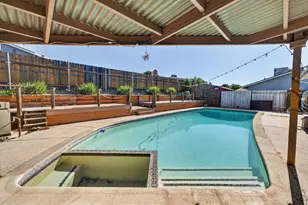 1016 Azure Ct, Roseville, CA 95678 - Photo 29