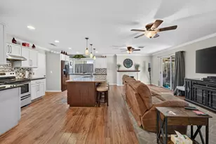 1016 Azure Ct, Roseville, CA 95678 - Photo 15
