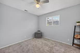 1016 Azure Ct, Roseville, CA 95678 - Photo 27