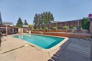 1016 Azure Ct, Roseville, CA 95678 - Photo 33