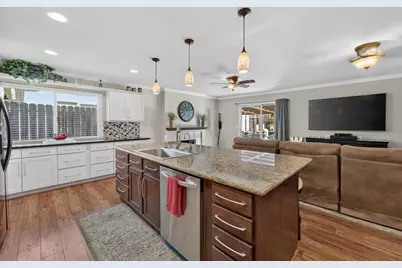 1016 Azure Court, Roseville, CA 95678 - Photo 13