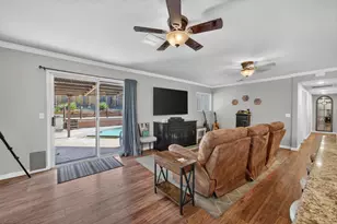 1016 Azure Ct, Roseville, CA 95678 - Photo 15