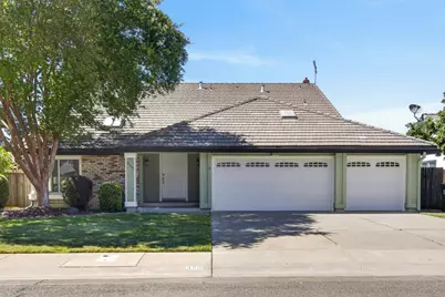 329 Rivergate Way, Sacramento, CA 95831 - Photo 1