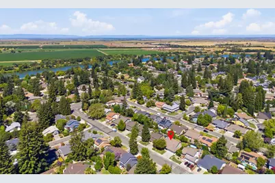 329 Rivergate Way, Sacramento, CA 95831 - Photo 73