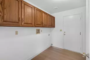 329 Rivergate Way, Sacramento, CA 95831 - Photo 33