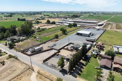 1800 W Glenwood Avenue, Turlock, CA 95380 - Photo 37