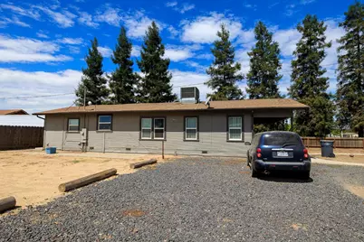 1800 W Glenwood Avenue, Turlock, CA 95380 - Photo 3