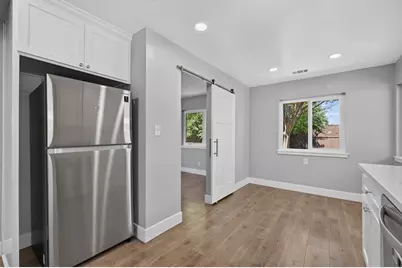 2624 51st Street, Sacramento, CA 95817 - Photo 13
