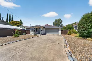 2624 51st St, Sacramento, CA 95817 - Photo 19
