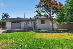 2624 51st St, Sacramento, CA 95817 - Photo 5