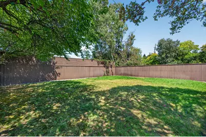 2624 51st Street, Sacramento, CA 95817 - Photo 25