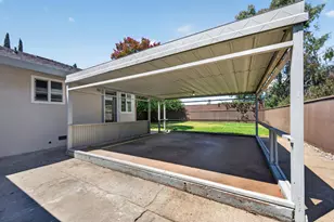 2624 51st St, Sacramento, CA 95817 - Photo 29