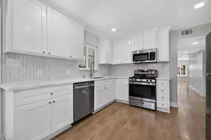 2624 51st St, Sacramento, CA 95817 - Photo 11